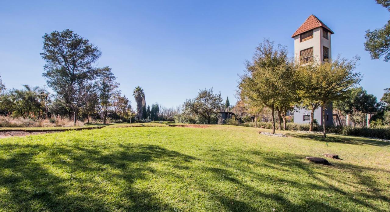 Craigivar Guesthouse Pretoria Bagian luar foto
