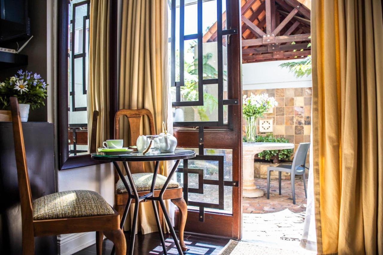 Craigivar Guesthouse Pretoria Bagian luar foto