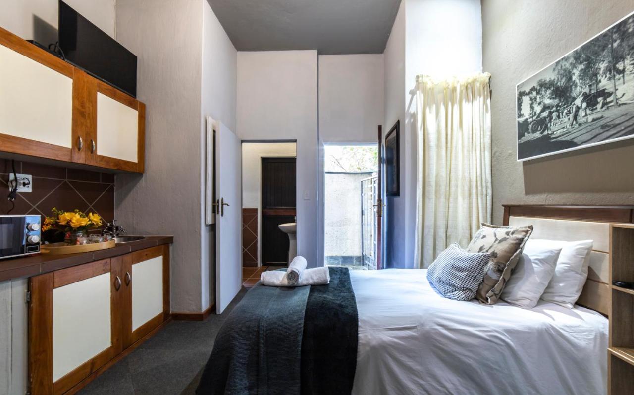 Craigivar Guesthouse Pretoria Bagian luar foto