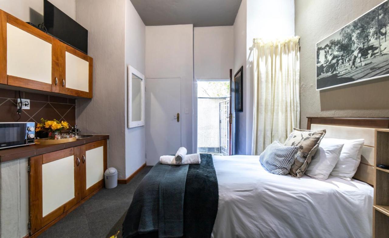 Craigivar Guesthouse Pretoria Bagian luar foto