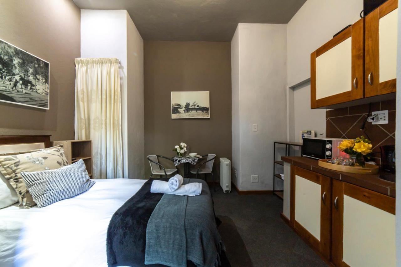 Craigivar Guesthouse Pretoria Bagian luar foto