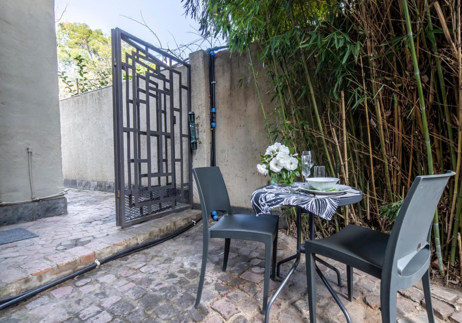 Craigivar Guesthouse Pretoria Bagian luar foto